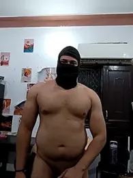 Thoku72 webcam model stream image