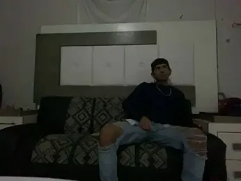oiram27 webcam model stream image