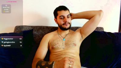 AmadeoWild_ webcam model stream image