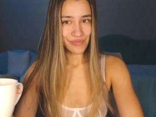 aura-18 webcam model stream image