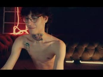 hotdogswaitingaports webcam chaturbate model stream image