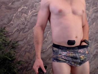 BlazeAndKrystal webcam bongacams model stream image