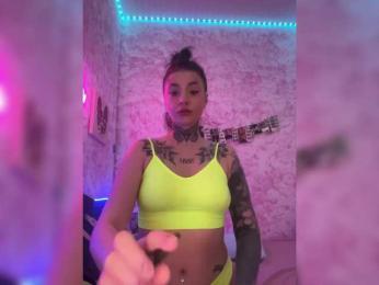 Lil_Lu webcam model stream image