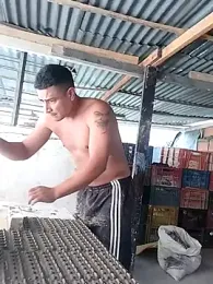 hoteder webcam model stream image