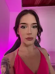 Baby_luxury webcam model stream image
