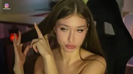 Cleose webcam stripchat model stream image