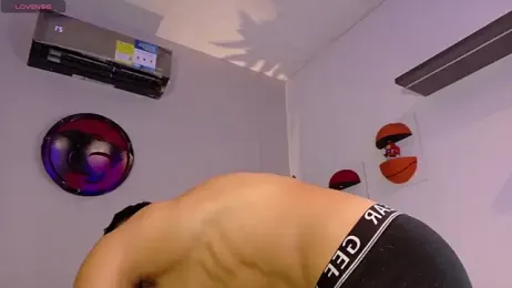 tony_muscle webcam model stream image