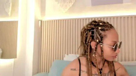 daiana_curly webcam stripchat model stream image