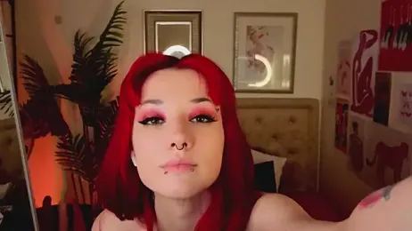 GinaSpicey webcam model stream image