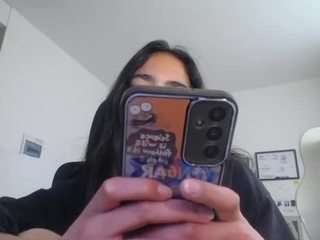 unknowngiirl webcam model stream image