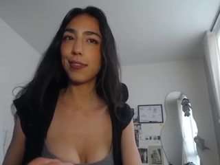 unknowngiirl webcam model stream image