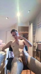 Erlo7_4 webcam model stream image