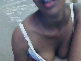 Lovellie webcam model stream image