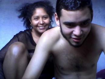 IsabelAndSnow webcam model stream image