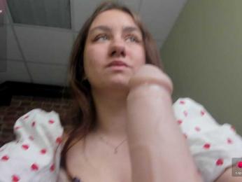 KattrinGolden webcam model stream image
