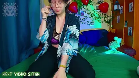 TrickyKitsune webcam model stream image