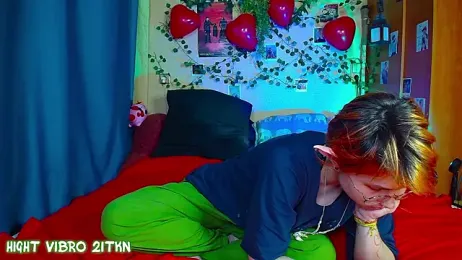 TrickyKitsune webcam stripchat model stream image