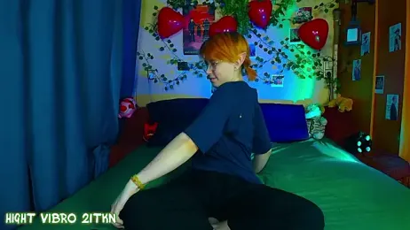 TrickyKitsune webcam stripchat model stream image