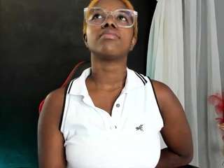 connywells webcam model stream image