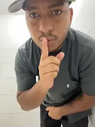 Danny_black11 webcam model stream image