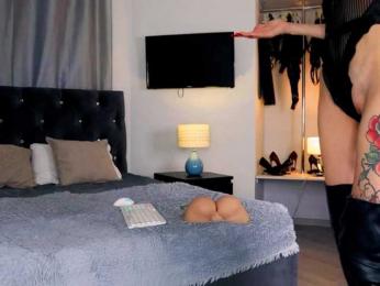 InvitingTina webcam model stream image