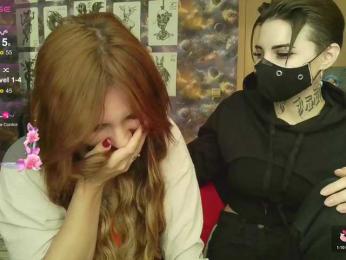 MagicalLouu webcam model stream image