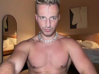 Hans Lagerfeld webcam flirt4free model stream image