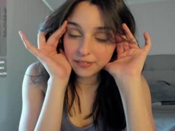 yourfreakygirl webcam model stream image