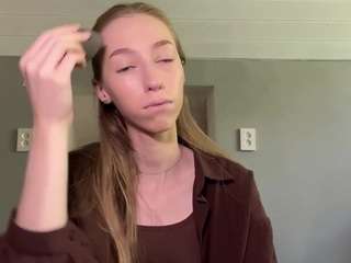 laraethurrell webcam model stream image