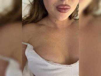 __Bumm__ webcam model stream image