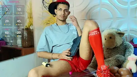 ItsZairen webcam model stream image