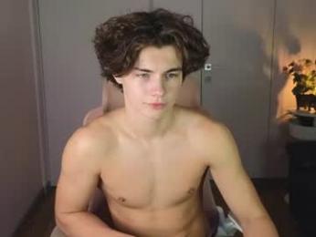 whiteskyy_ webcam chaturbate model stream image