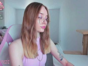 Polikinesis webcam bongacams model stream image