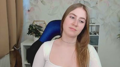 LOVE_xMegan webcam cam4 model stream image