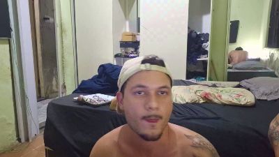MysticMRJ webcam cam4 model stream image
