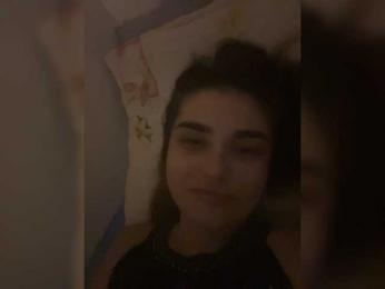 Evelinad webcam model stream image