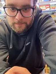 Dominic2295 webcam model stream image