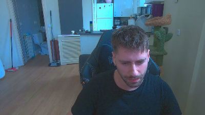 bigdickyoun1 webcam cam4 model stream image