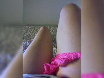 Piff_Pawlady webcam bongacams model stream image
