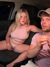 NickyGold_Official webcam stripchat model stream image