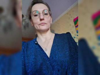 Valkiriyas webcam bongacams model stream image