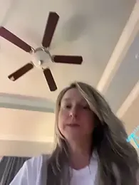 Vivian_MayXxX webcam model stream image