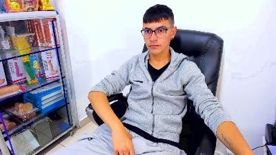 alex_gomez webcam model stream image