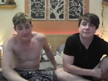 frenchhornybibs webcam model stream image