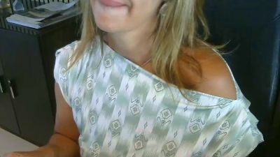 Enia webcam cam4 model stream image