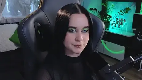 KiraLiLime webcam model stream image