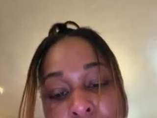 realwetpussy31 webcam model stream image