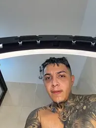 golden_girl_house webcam stripchat model stream image