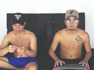 Thomas & Hendry webcam flirt4free model stream image