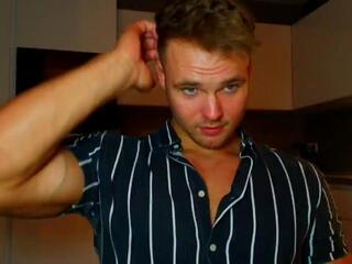 Robin Rieff webcam model stream image